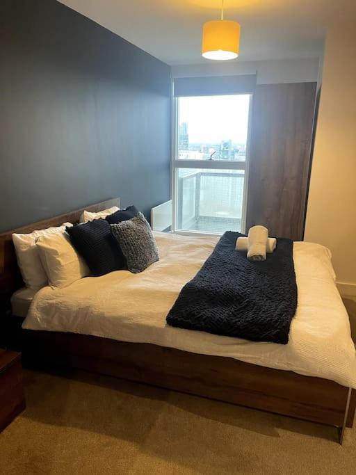 Lovely 2-Bedroom Condo With Balcony Манчестер Екстер'єр фото